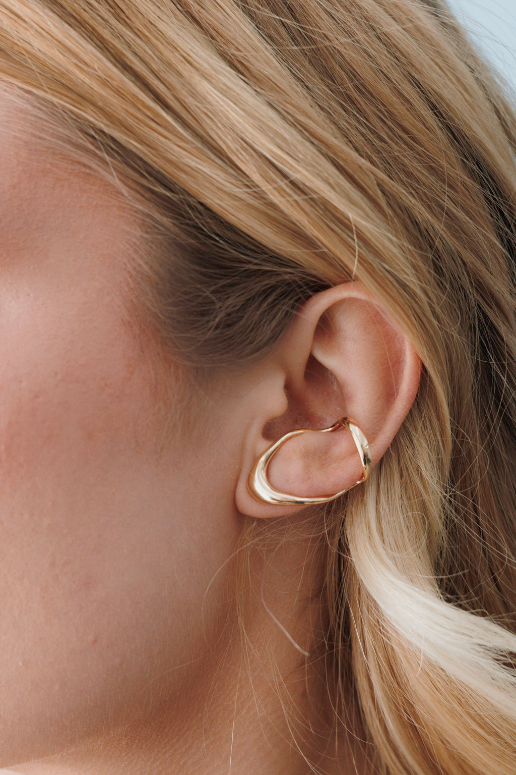 Mallu Sculpt Earrings