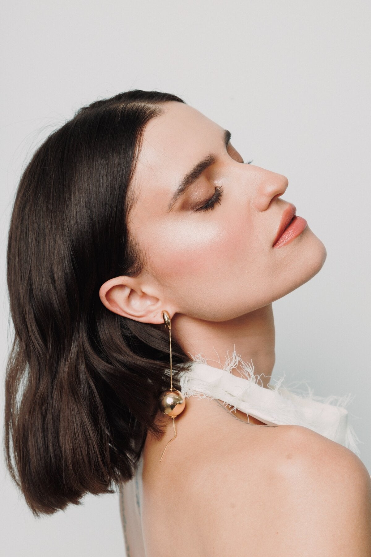 Aura two-in-one sculptural drop earrings in 18k gold plating, photo 3 of 4