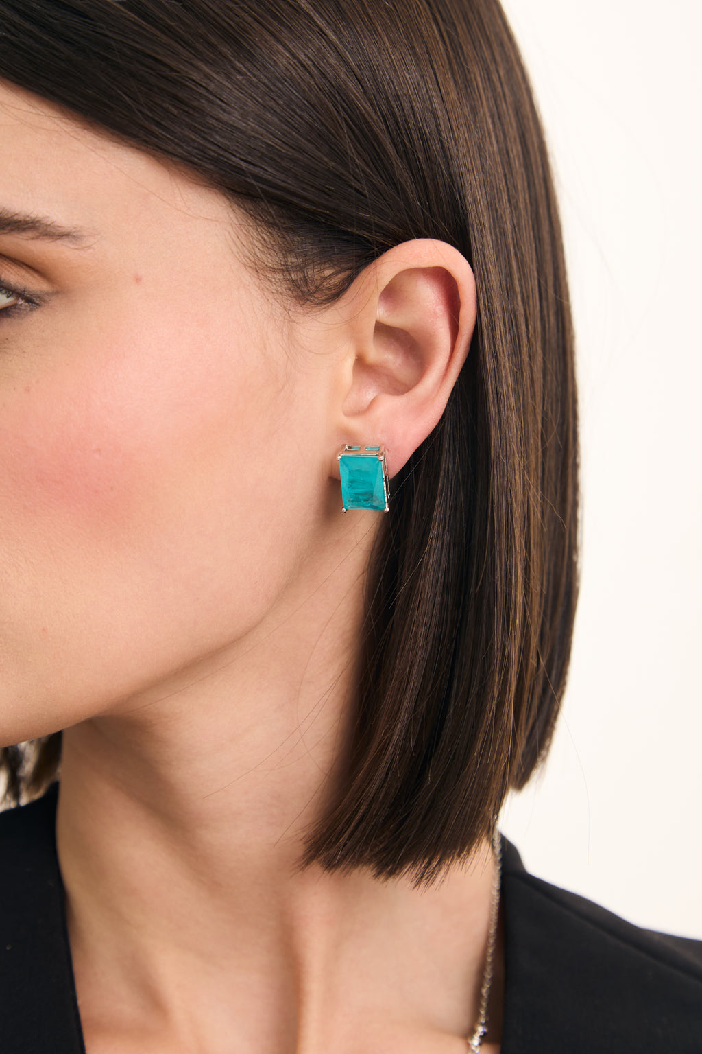 Selena Set: faceted coloured stone necklace and earrings, photo 3 of 9