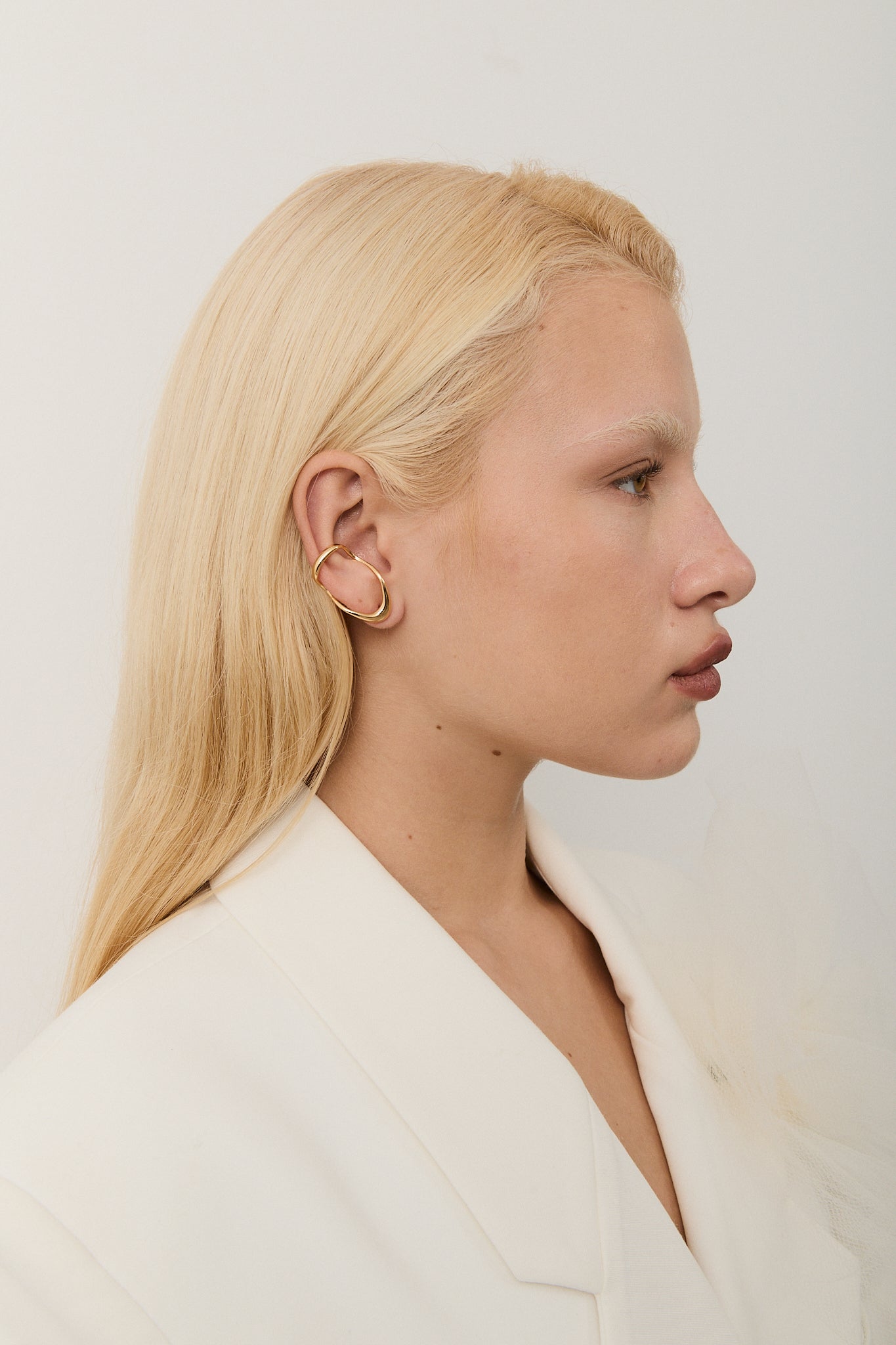 Mallu Sculpt Earrings