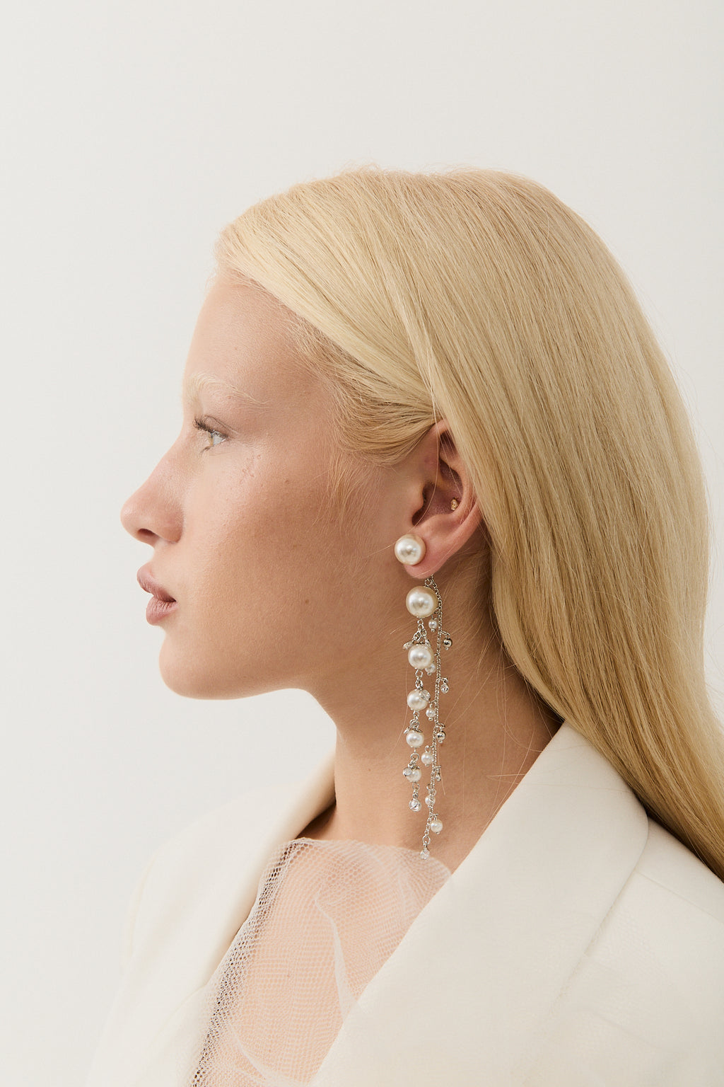 Margot Pearl Earrings