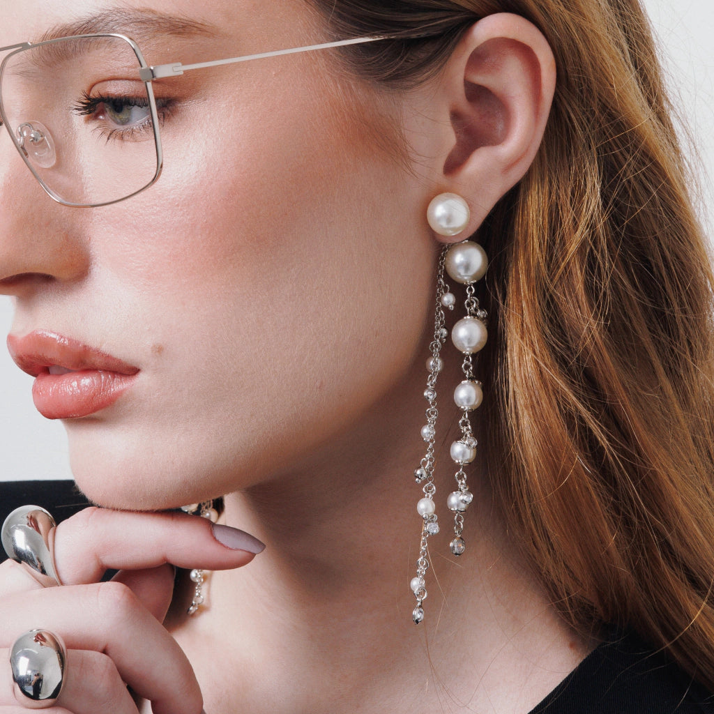 Margot Pearl Earrings