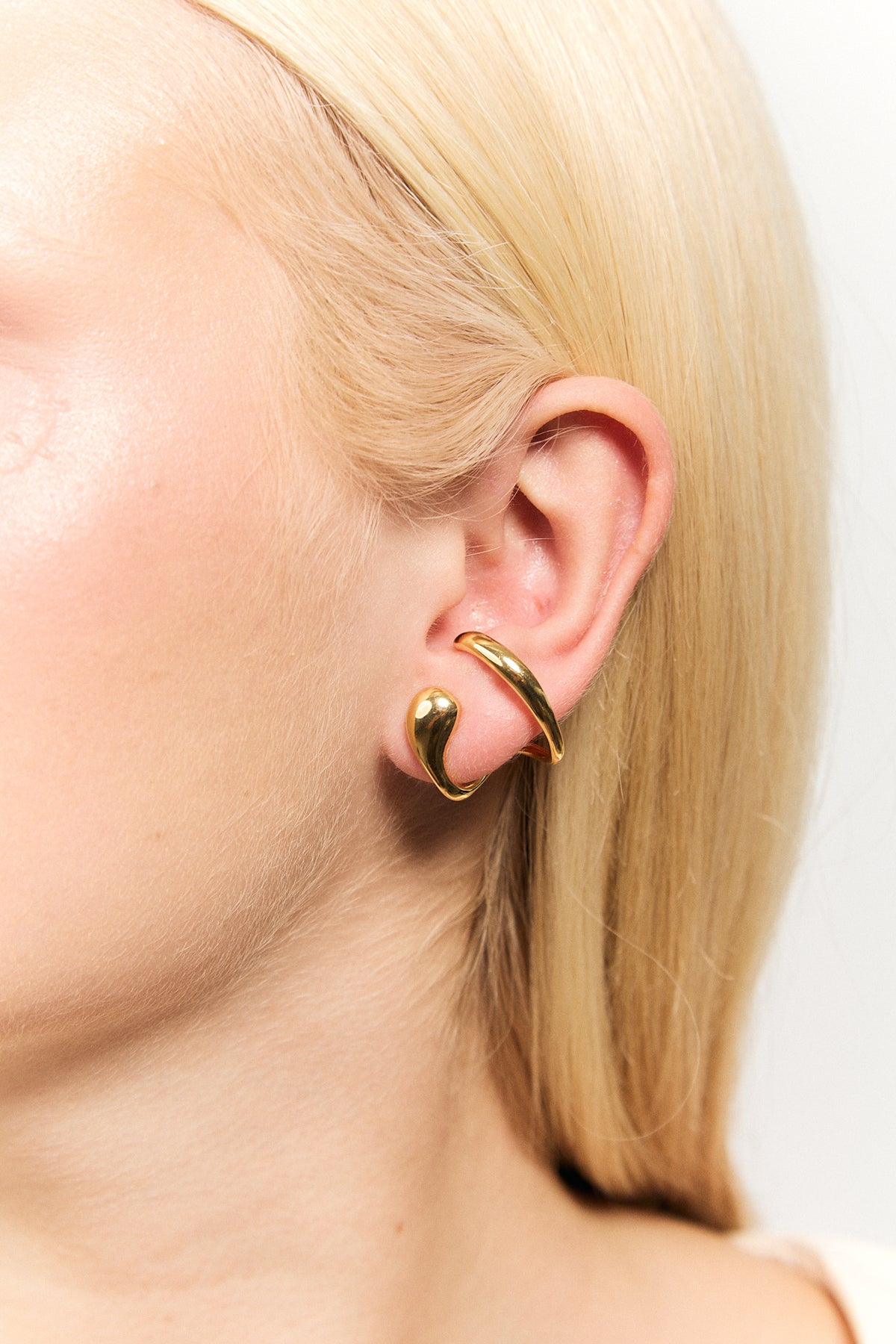 Monaco sculptural hoop earrings, photo 2 of 6