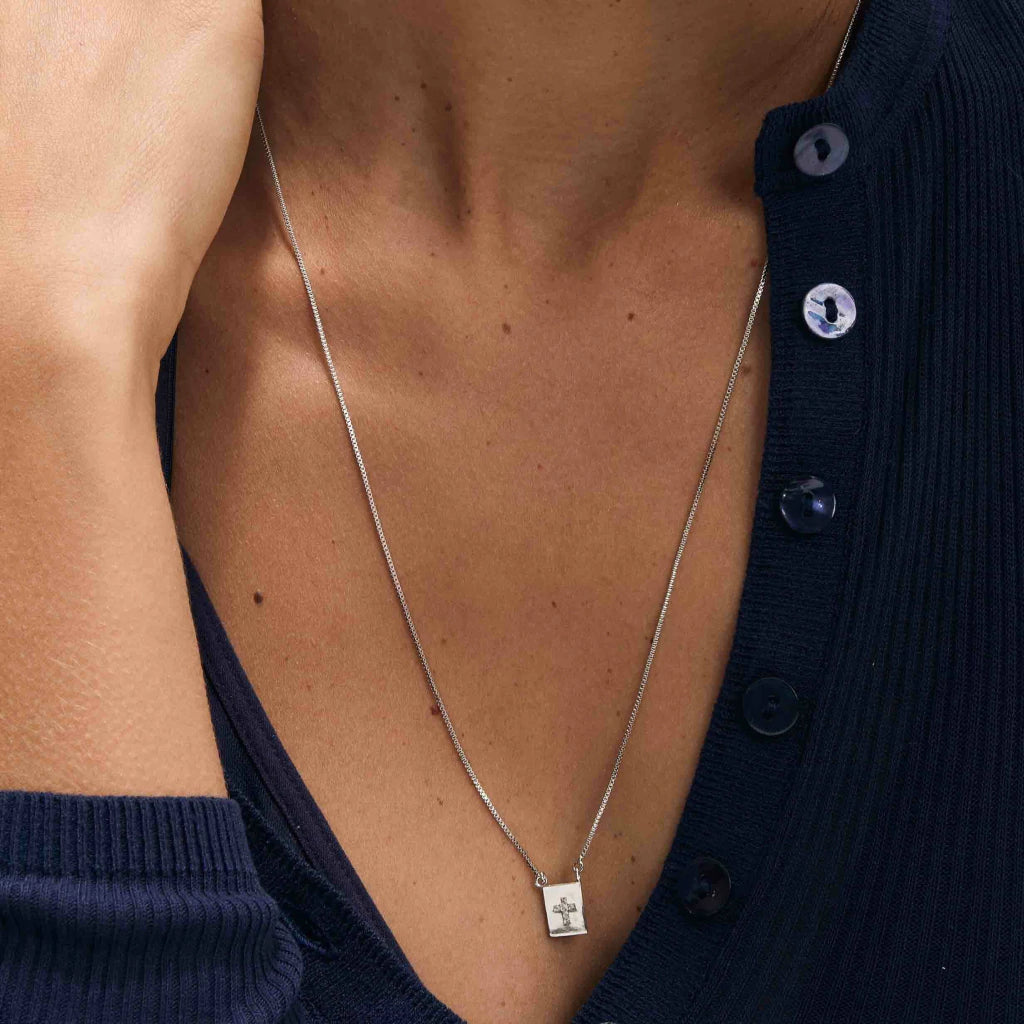 Faith Escapulary Necklace
